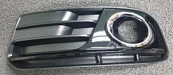 Накладка противотуманной фары левая 8R0807681G (13X227-1) Audi Q5 2012-2016