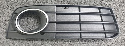 Накладка противотуманной фары правая 8K0807682A (133727-2) B8 Audi A4 2008-2012