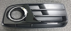 Накладка противотуманной фары правая 8R0807682JBMT (13X227-6) Audi Q5 2008-2017